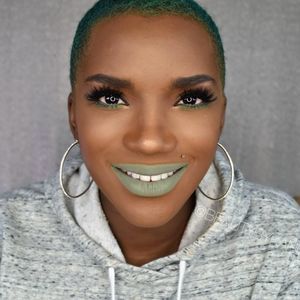 Meet your Posher, Kandice